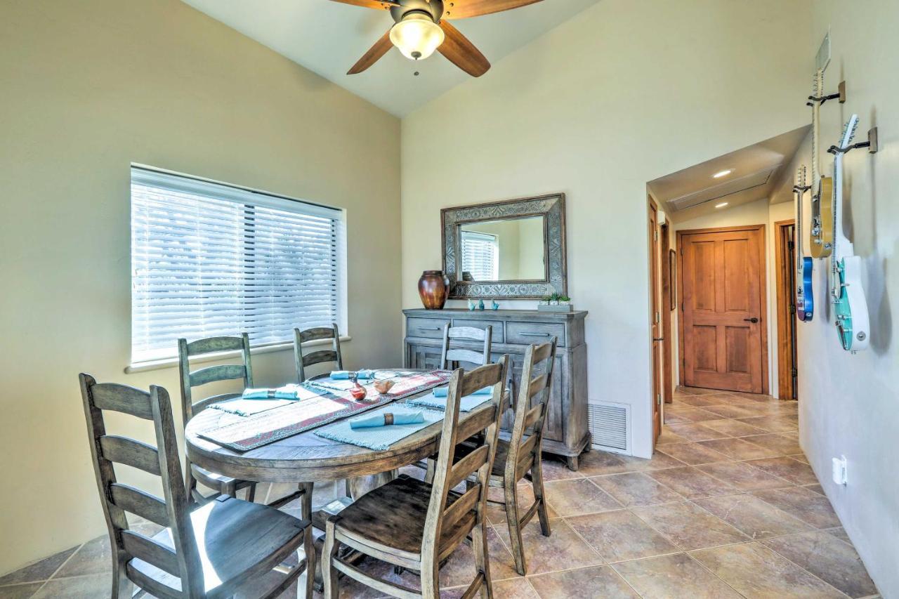 Bright Sedona Home With Deck And Mountain Views! 외부 사진
