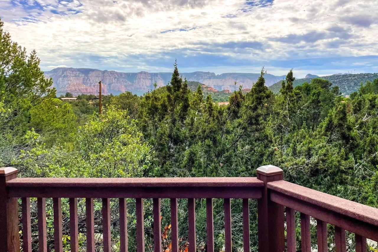 Bright Sedona Home With Deck And Mountain Views! 외부 사진